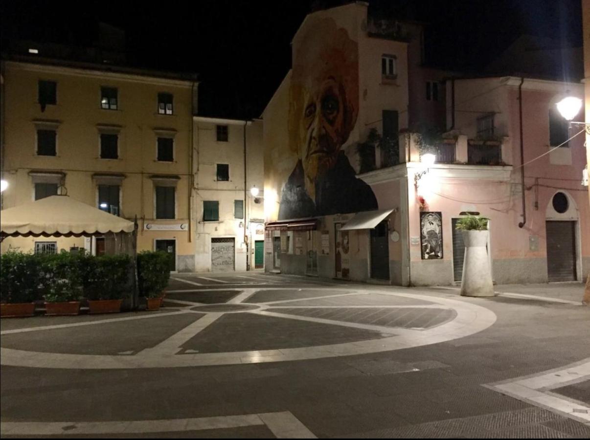 Stupenda Mansarda Centralissima, Finiture Di Lusso Carrara Exterior foto